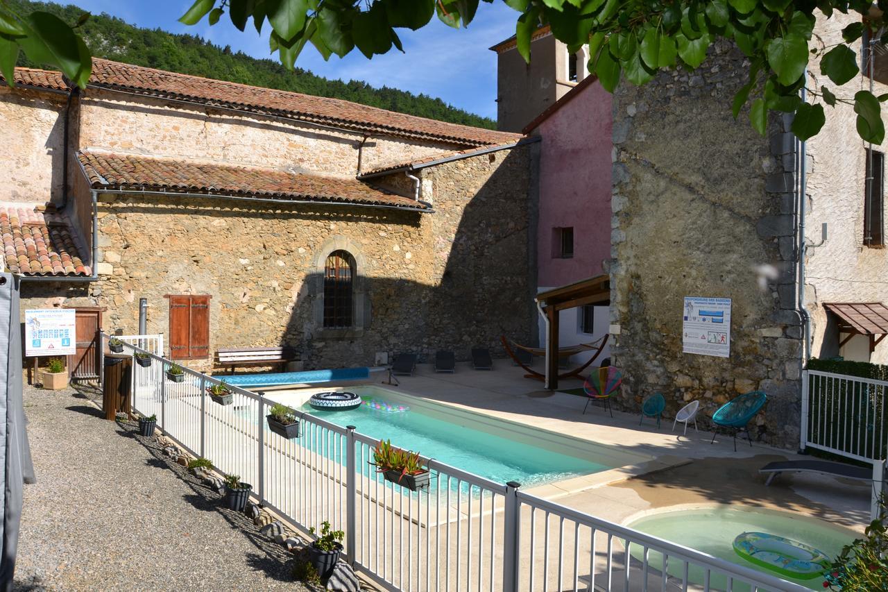Camping La Mare Aux Fees Ξενοδοχείο Roquefeuil Εξωτερικό φωτογραφία