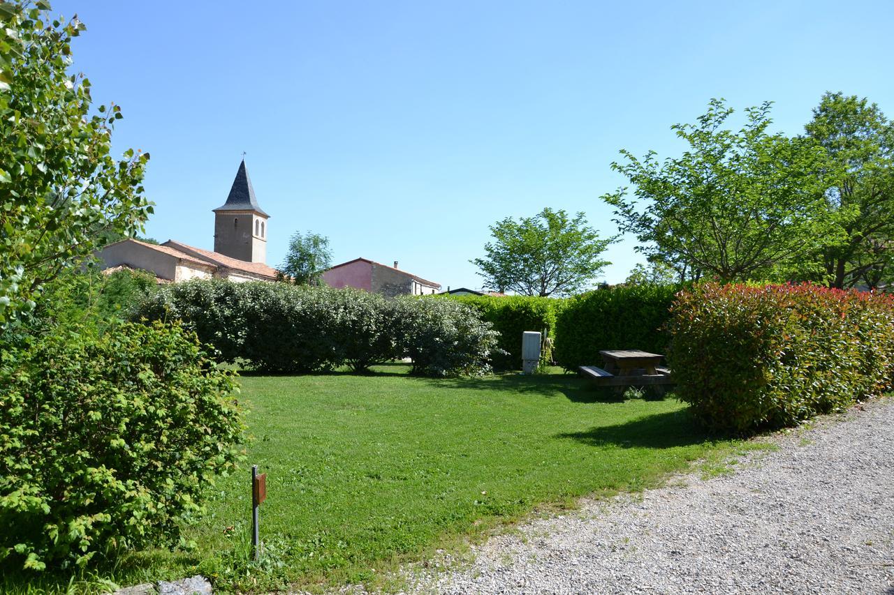 Camping La Mare Aux Fees Ξενοδοχείο Roquefeuil Εξωτερικό φωτογραφία