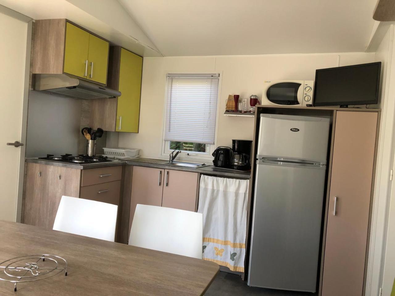 Camping La Mare Aux Fees Ξενοδοχείο Roquefeuil Εξωτερικό φωτογραφία